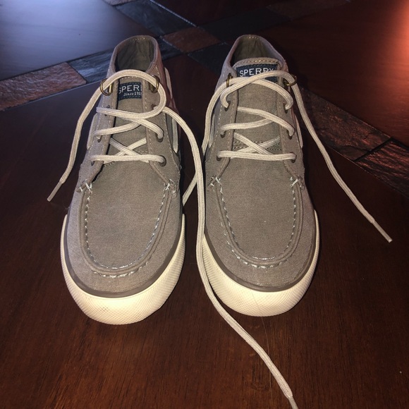 Sperry Shoes - Picture 1 of 6